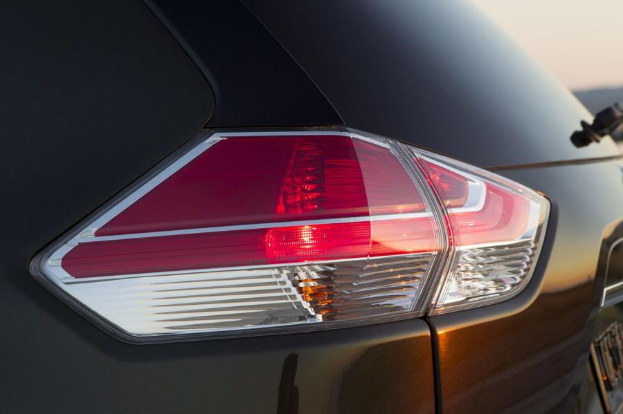  Nissan Rogue 2014 года  (фото 92 из 108)